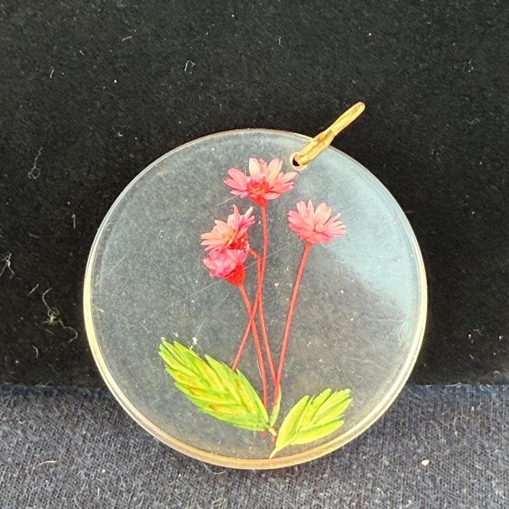 Floral Pendant with Pink Flowers